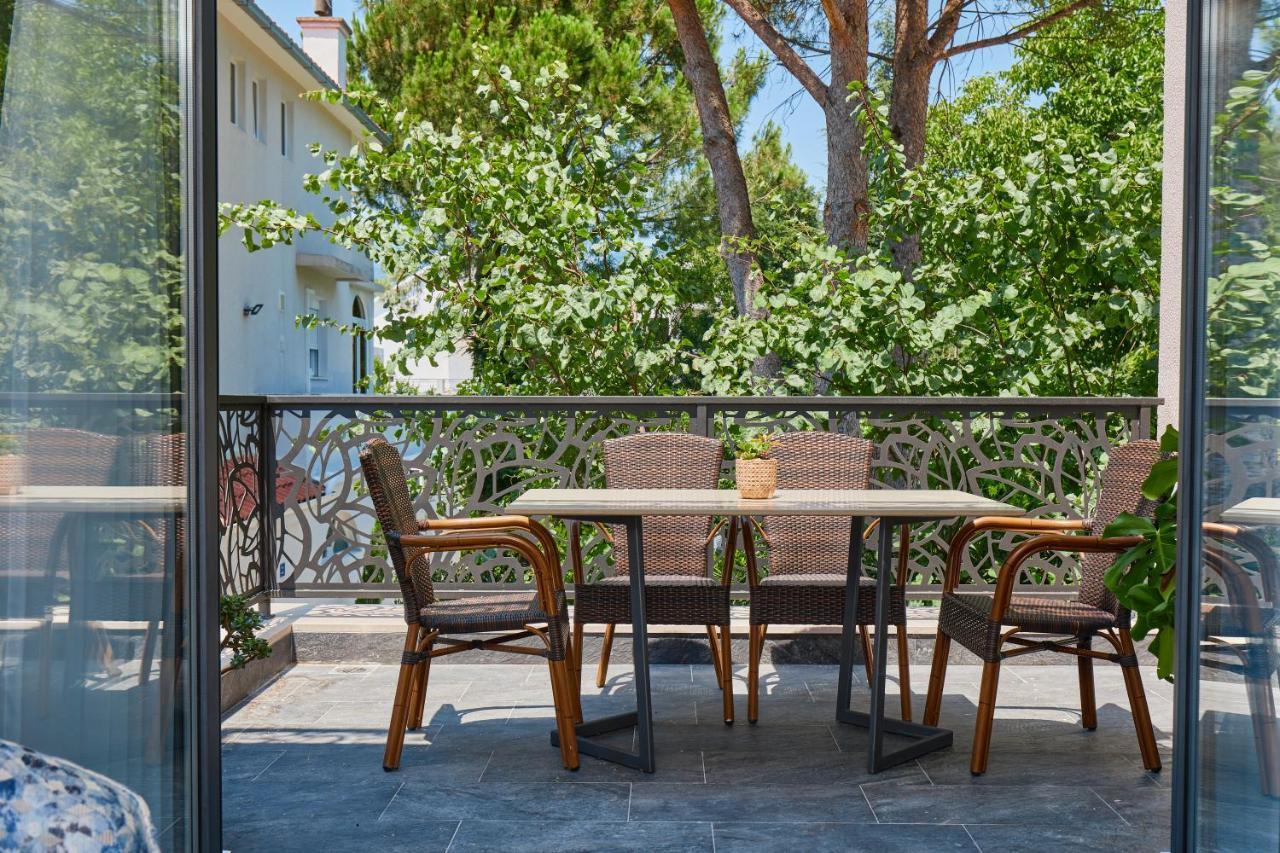 Moderna Luxury Apartments With Heated Pool Tivat Exterior foto